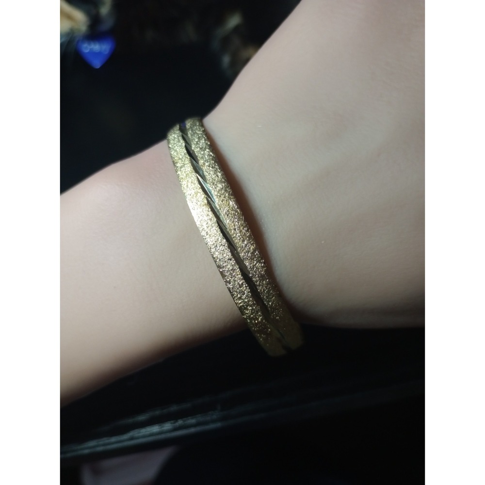 Vintage Gold Tone Textured Bangle Bracelet Twisted Accent Slip‎ On
